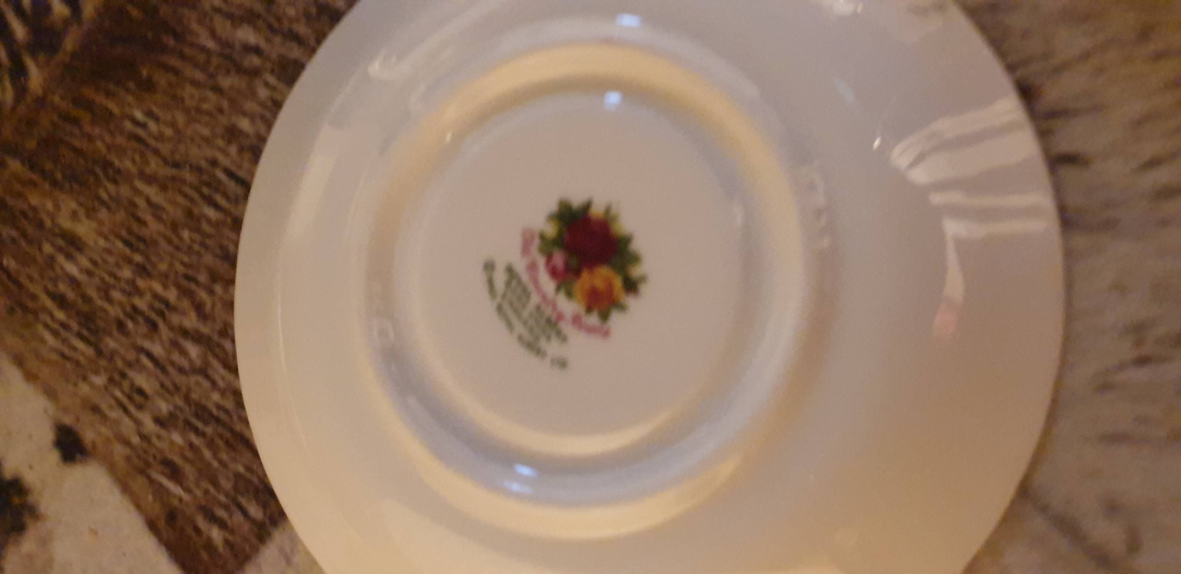 Old Country Roses fine porcelain coffee service - Royal Albert -