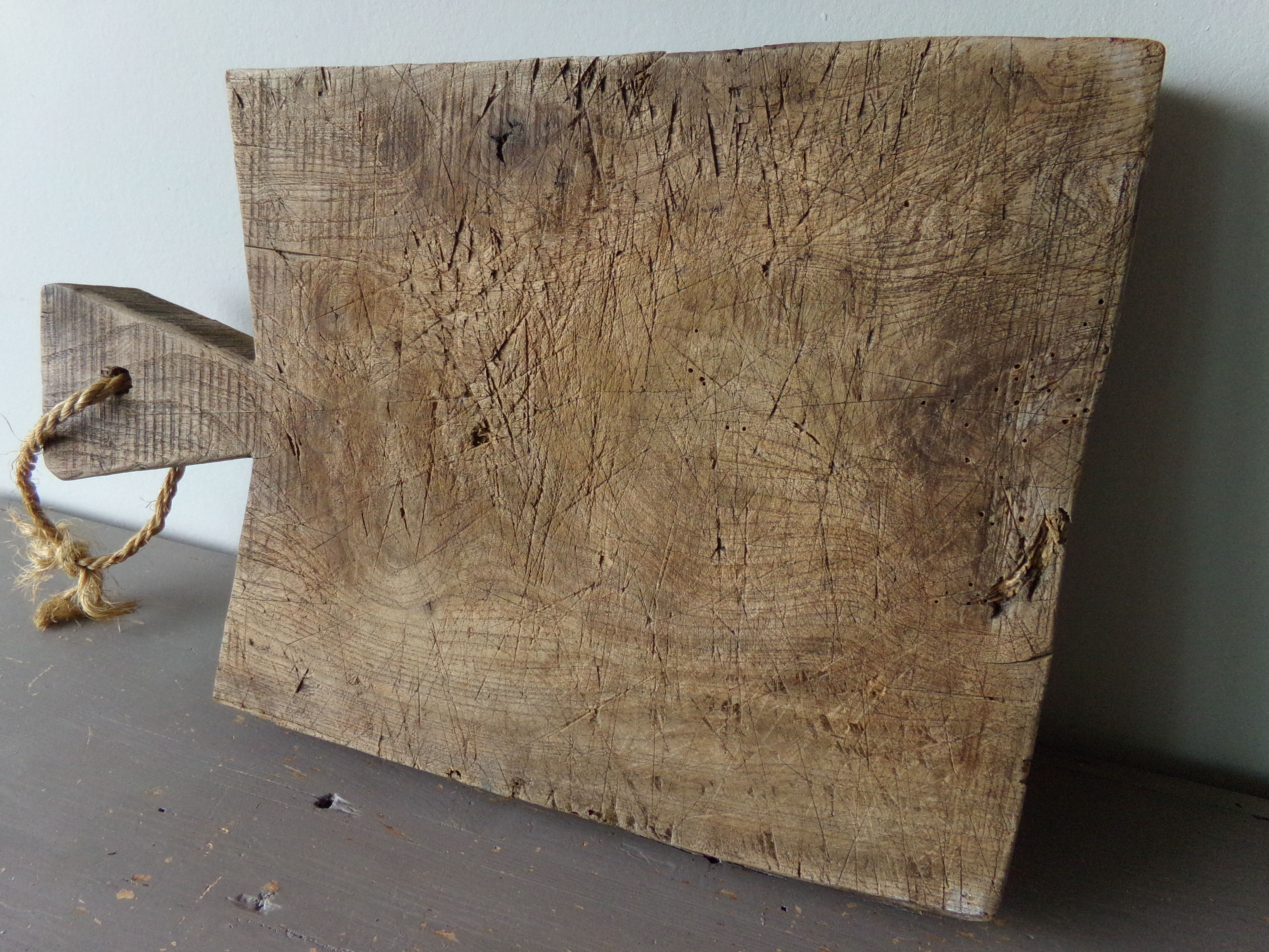 Old wooden cutting board, log