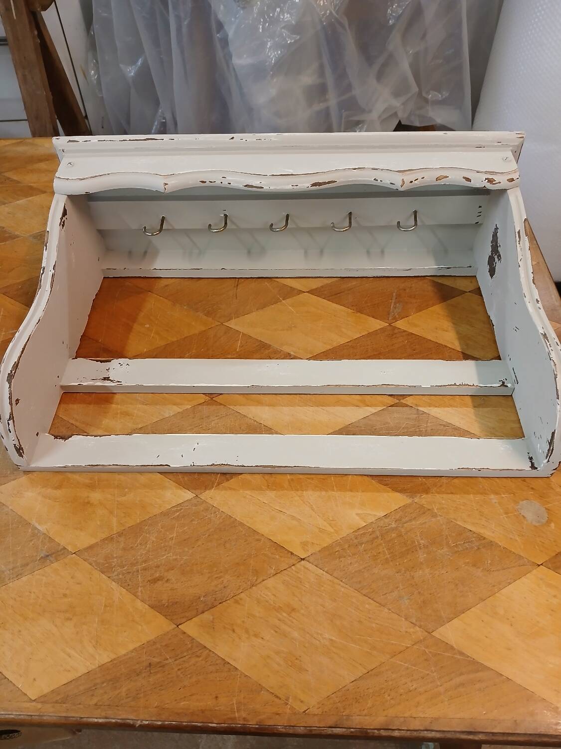 Étagère murale ancienne en bois