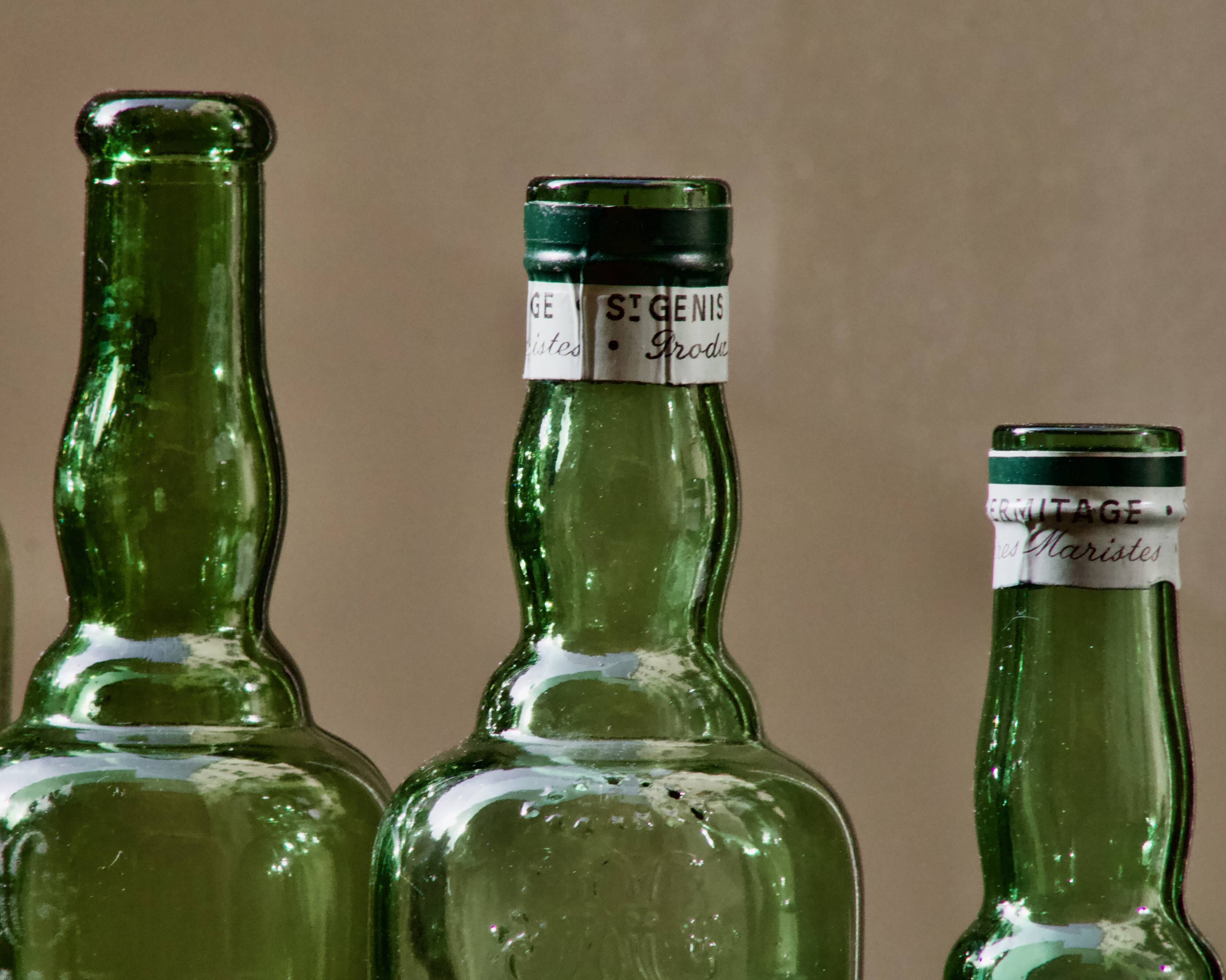 Lot of 4 old bottles "L'Hermitage" water of Saint Genis Laval (Dept 69)