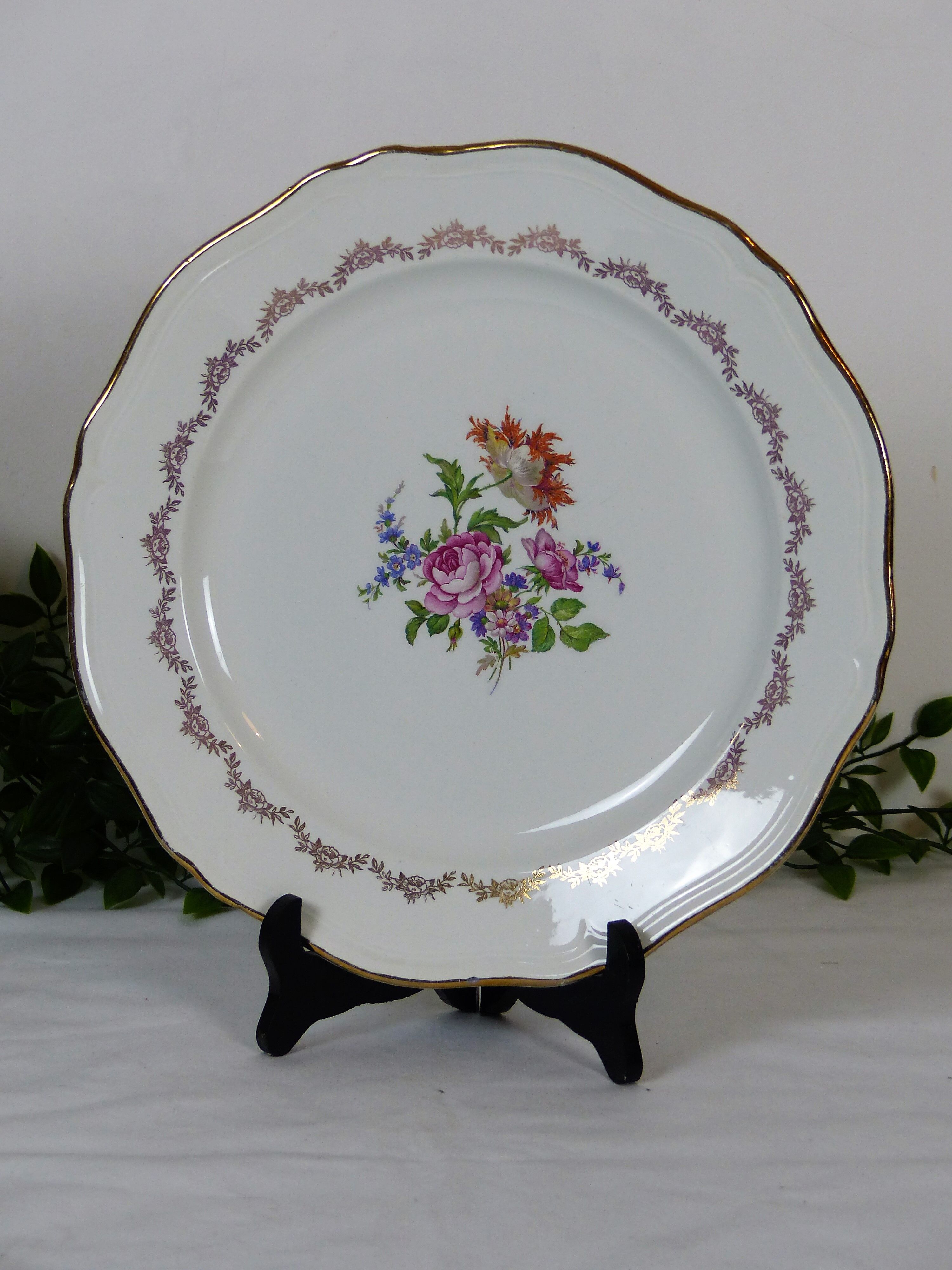 Amandinoise round serving dish