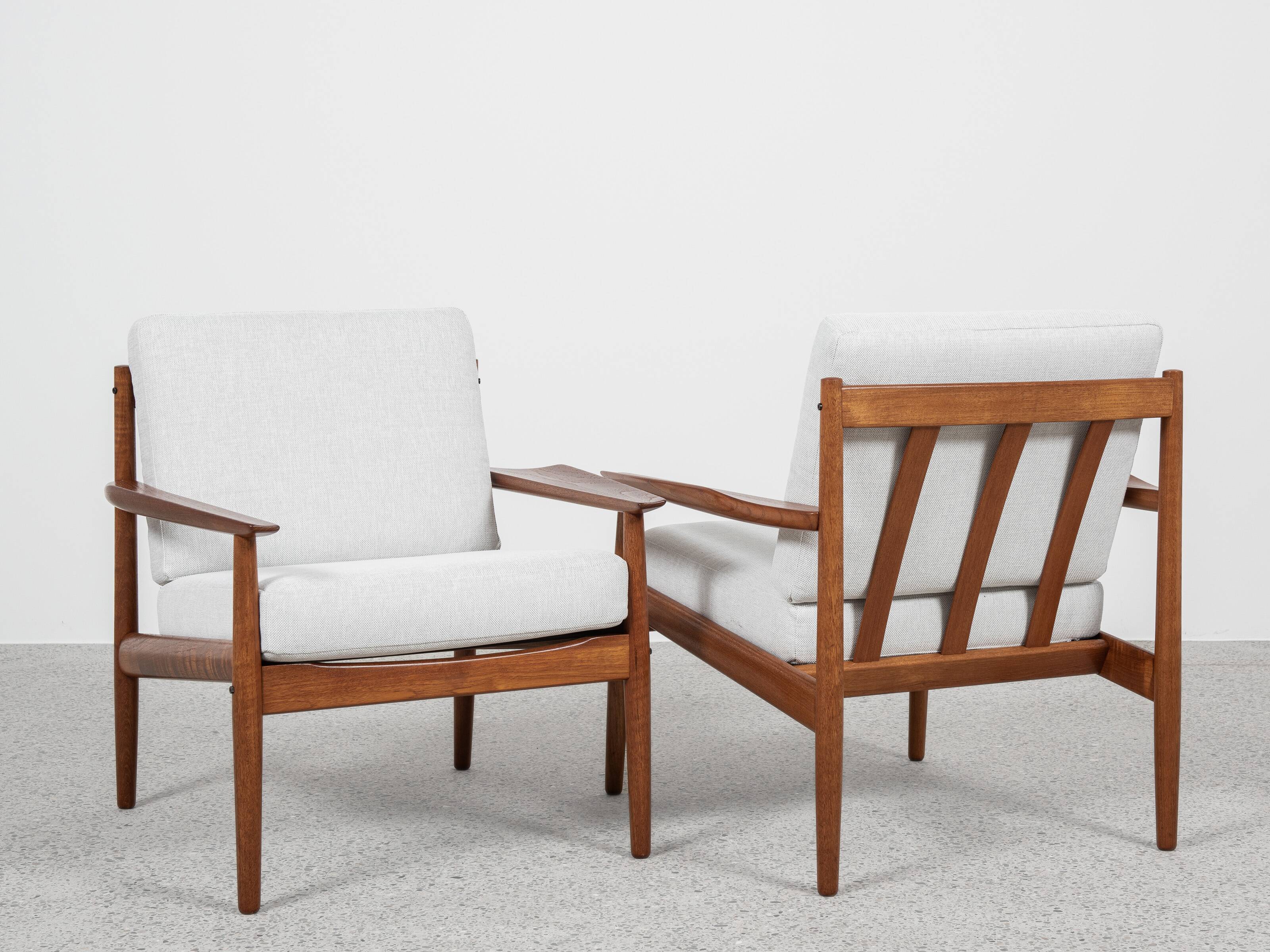 Midcentury Danish pair of easy chairs by Arne Vodder for Glostrup 1960s
