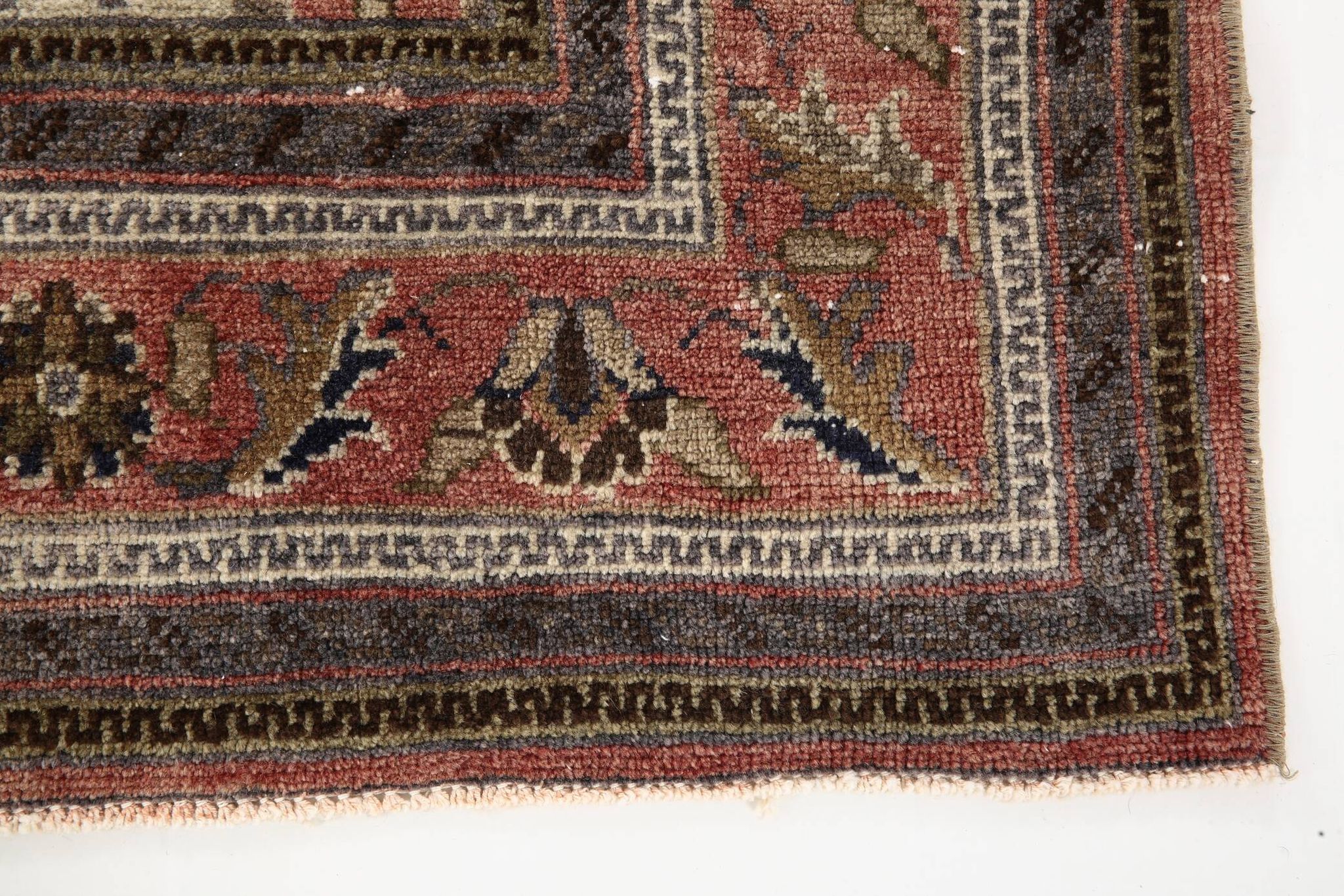 4x7 Brown Floral Vintage Persian Rug, 130x215Cm SK 2606