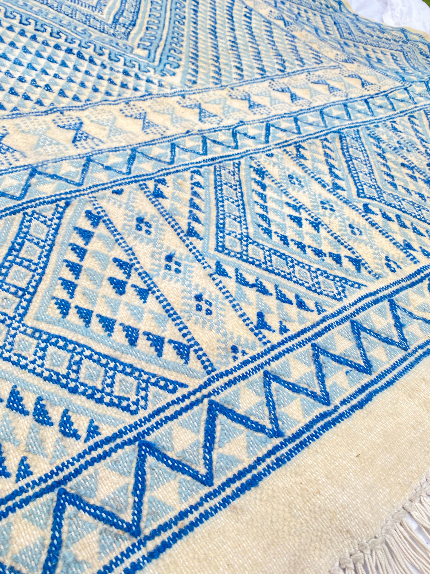 Tapis en laine berbere Margoum