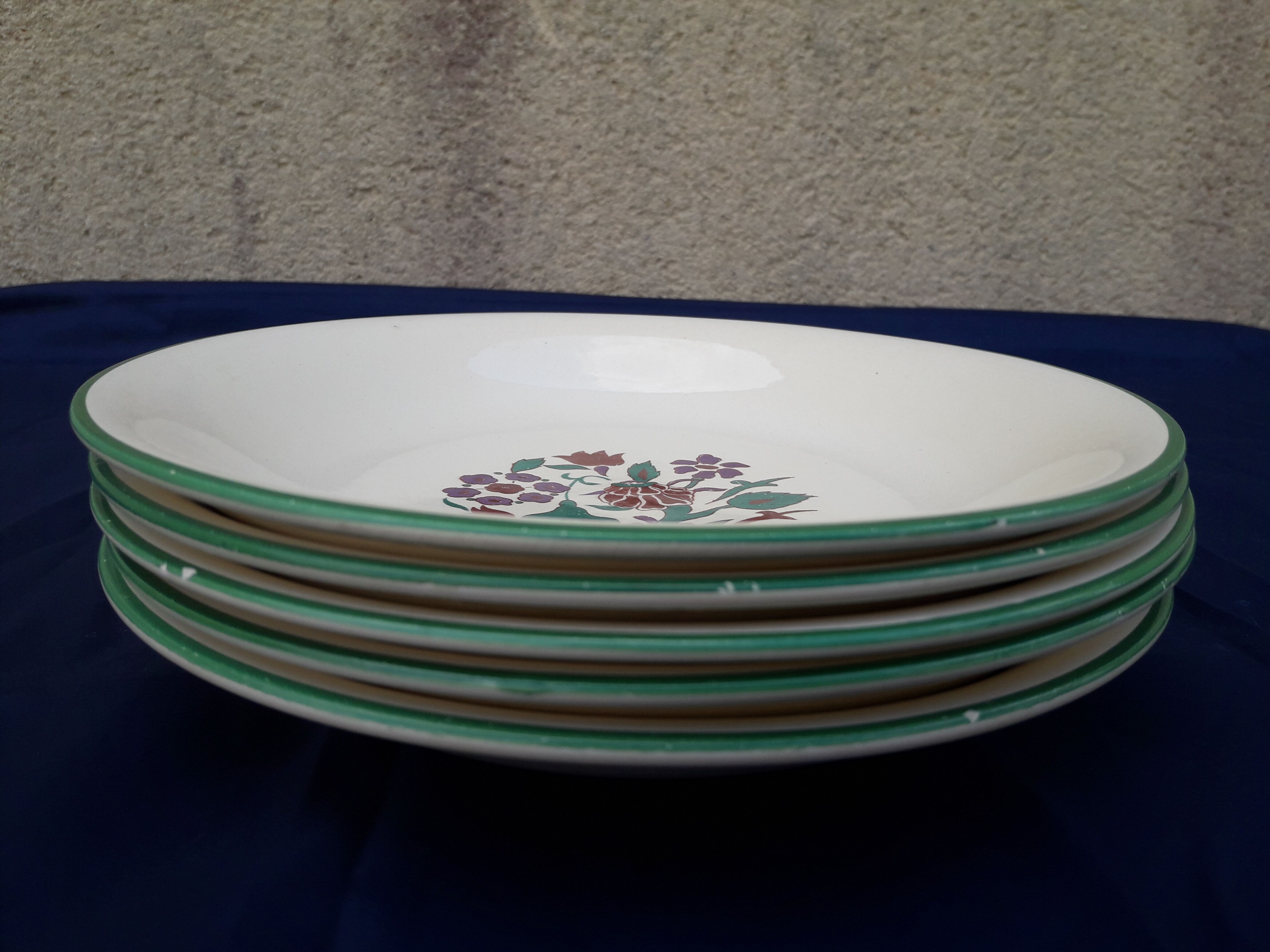 5 hollow plates in salins earthenware floral decoration diam 22 cm