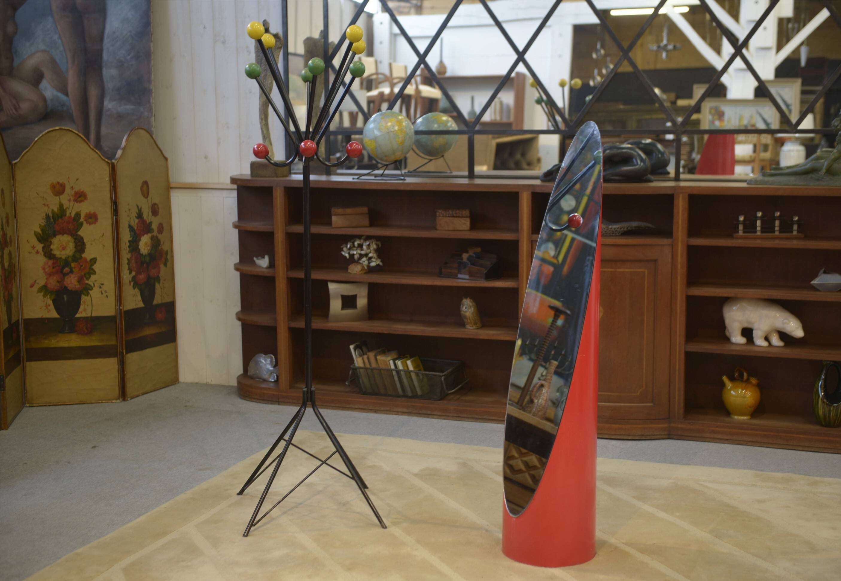 Miroir « Lipstick » en fibre laquée rouge 1970’s