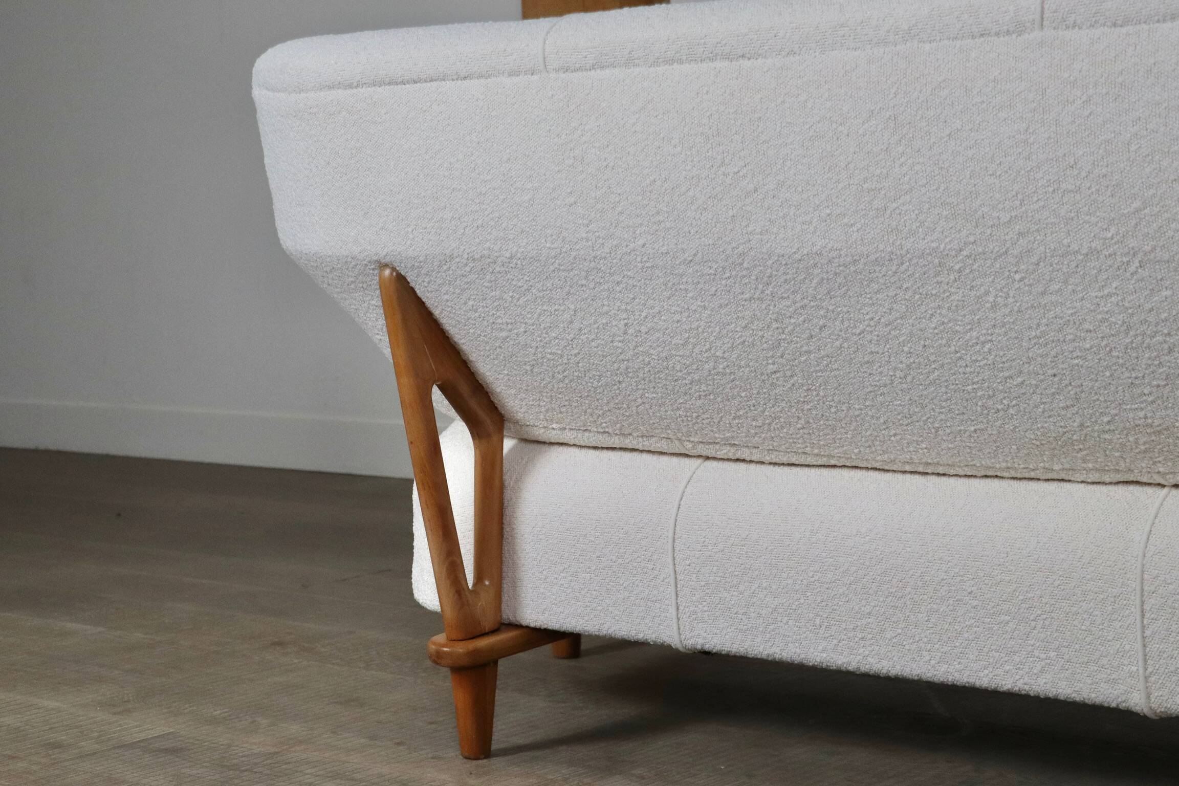 Theo Ruth For Artifort Sofa Model 109 In Oak And Bouclé, 1950s