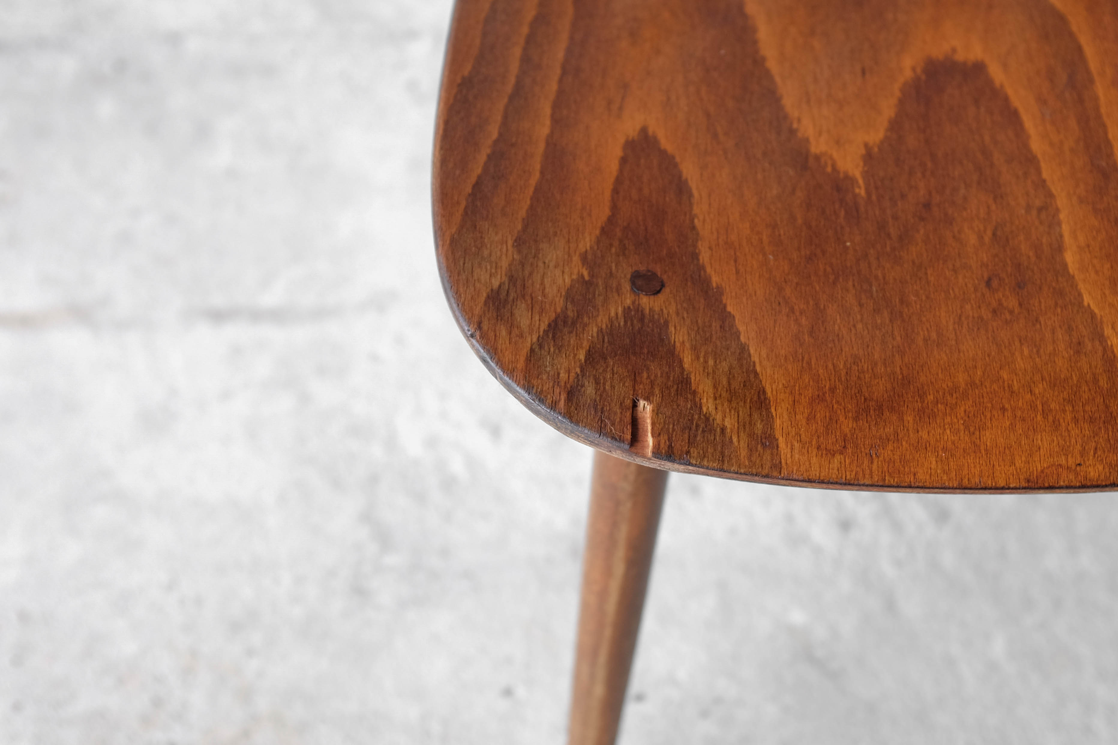 Set of 4 bistro chairs "Menuet" years 60/70