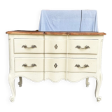 Antique chest of drawers