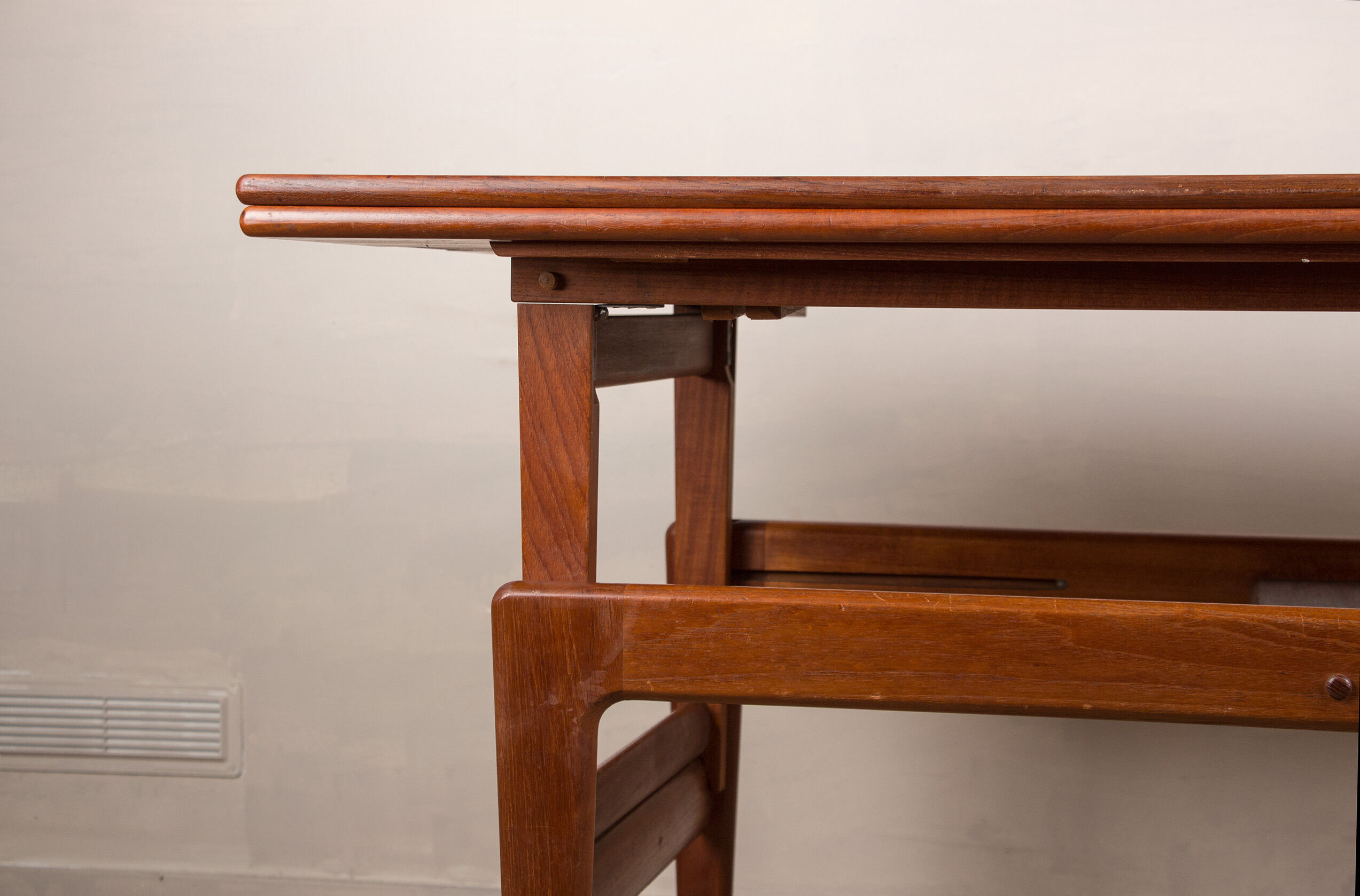 Danish teak table model "elevator" adjustable high and low, Kai Kristiansen, V.M.Mobler 1960