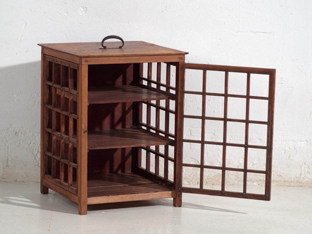 Small antique Japanese furniture – Taishō/Showa period (c. 1910-1940)