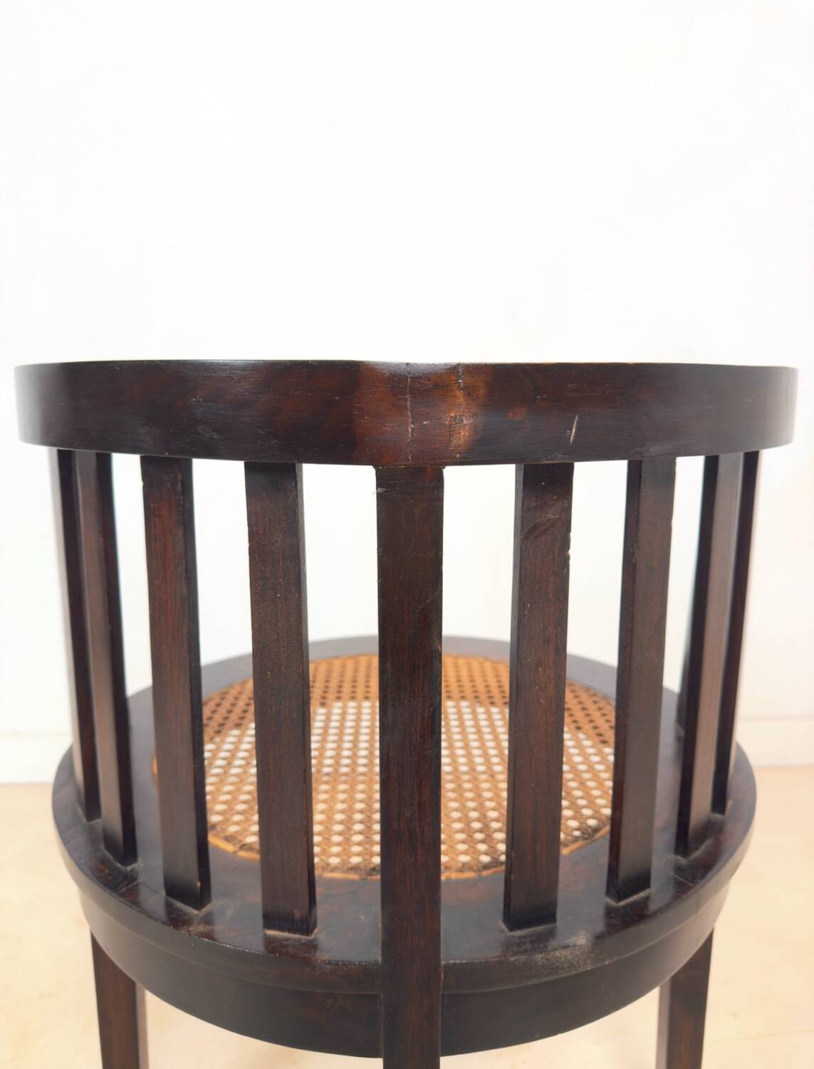 Set of 2 colonial armchairs in wood and cane.