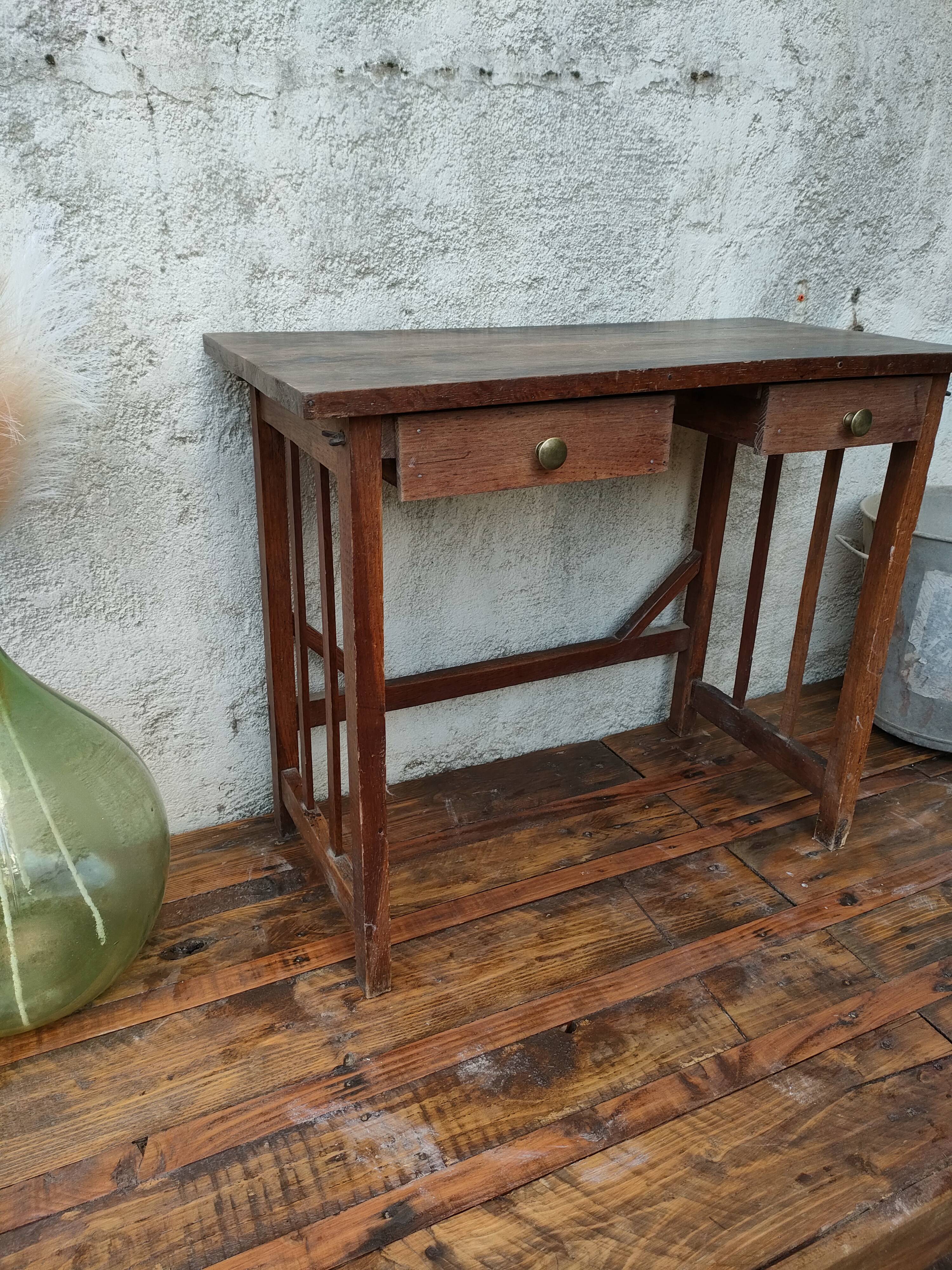 Bureau en bois