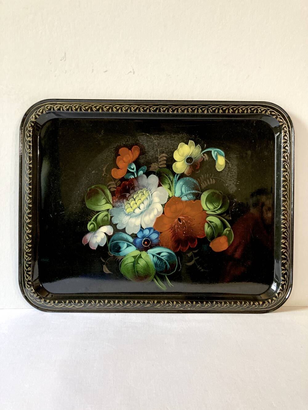Jostovo painted metal tray, floral motifs, Made in USSR