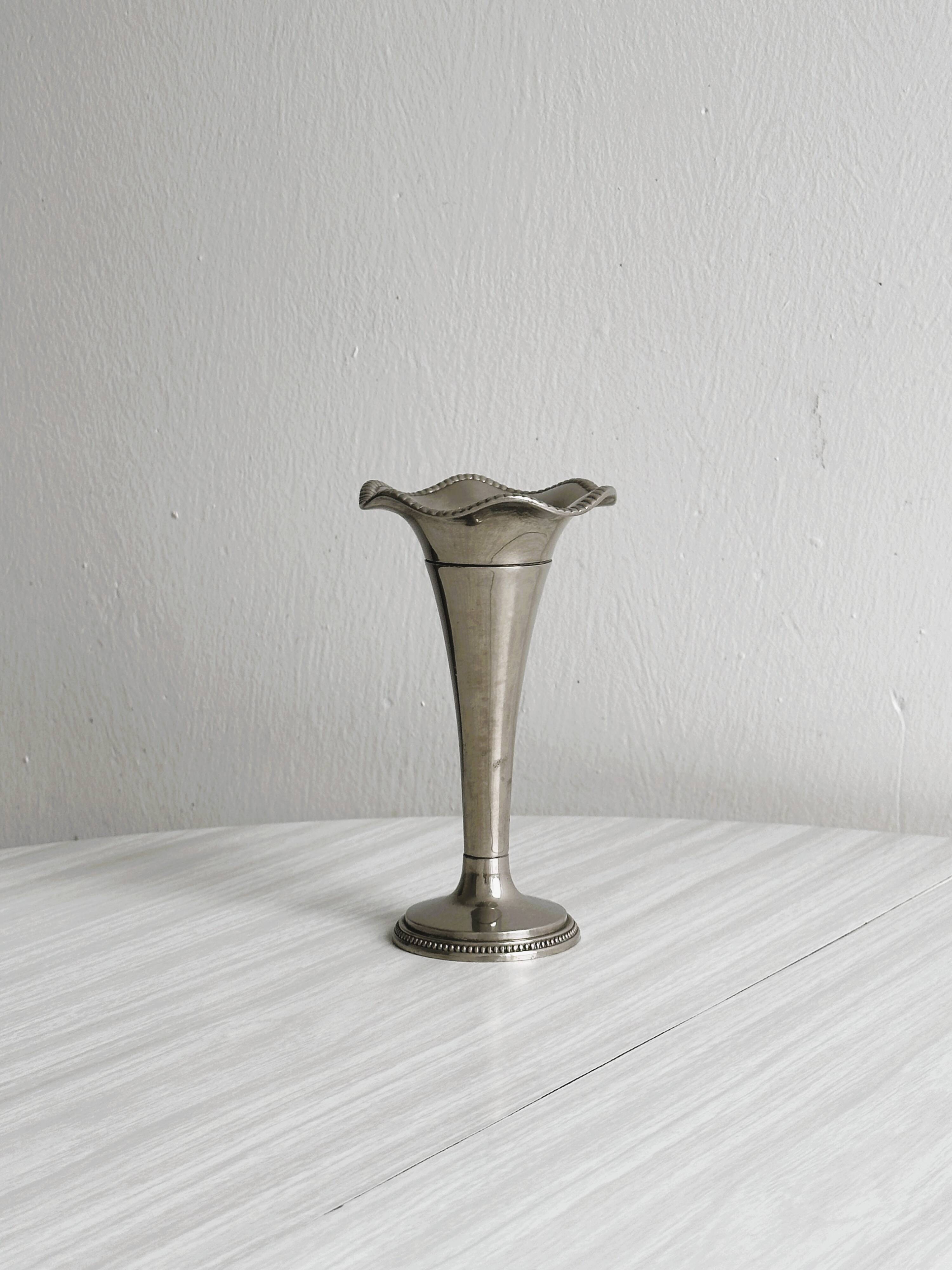 Vintage silver-plated soliflore