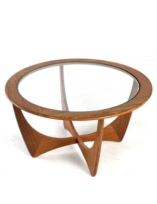 Round coffee table 'Ludlow' G-Plan Astro
