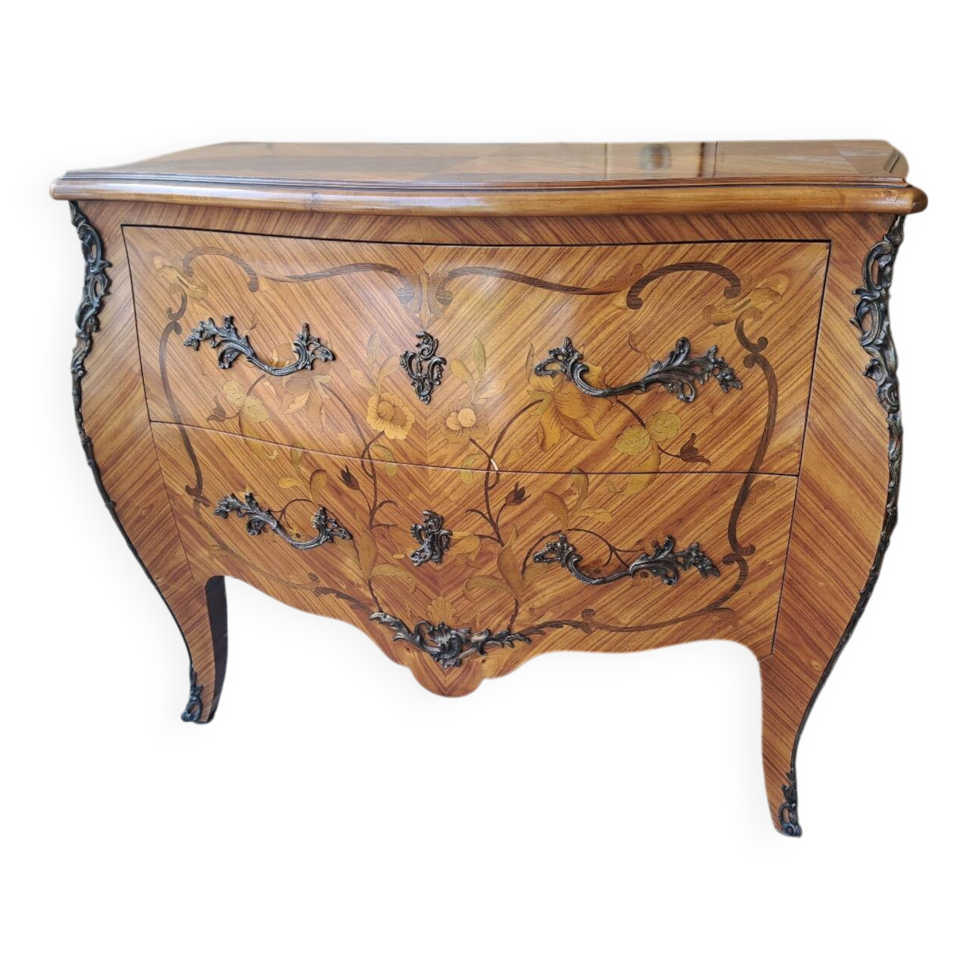 Louis XV chest of drawers