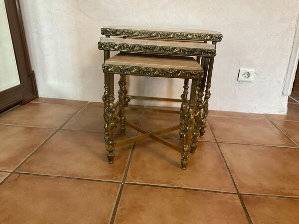 Tables gigogne bout de canapé en laiton vintage signé USINOR