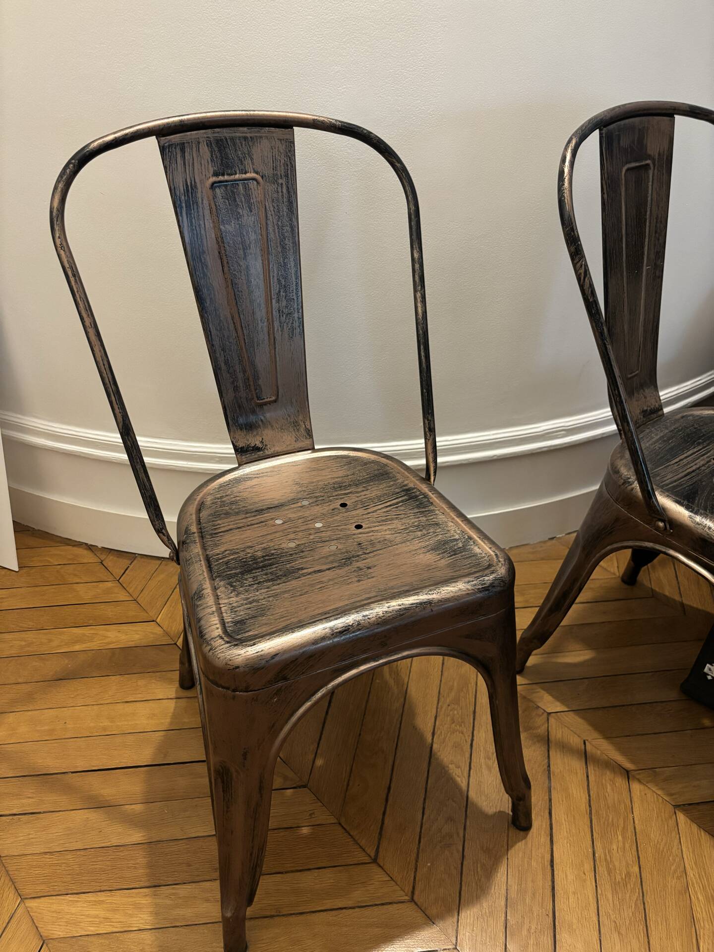 Set of 4 Boston chairs in patinated bronze metal – Westwing ni