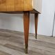 Commode en érable et verre du milieu du siècle des années 1950