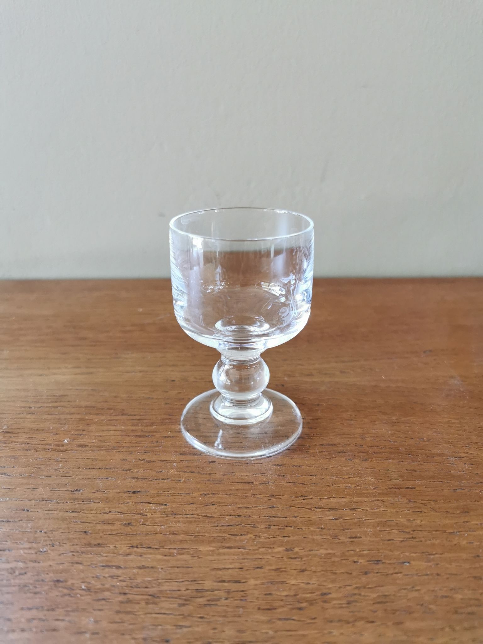 6 vintage crystal liqueur glasses