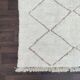 Beni Ouarain Berber rug with red diamond, 170 x 250 cm.