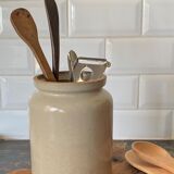 Sandstone pot