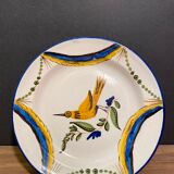 Large earthenware dish signed with bird decoration
