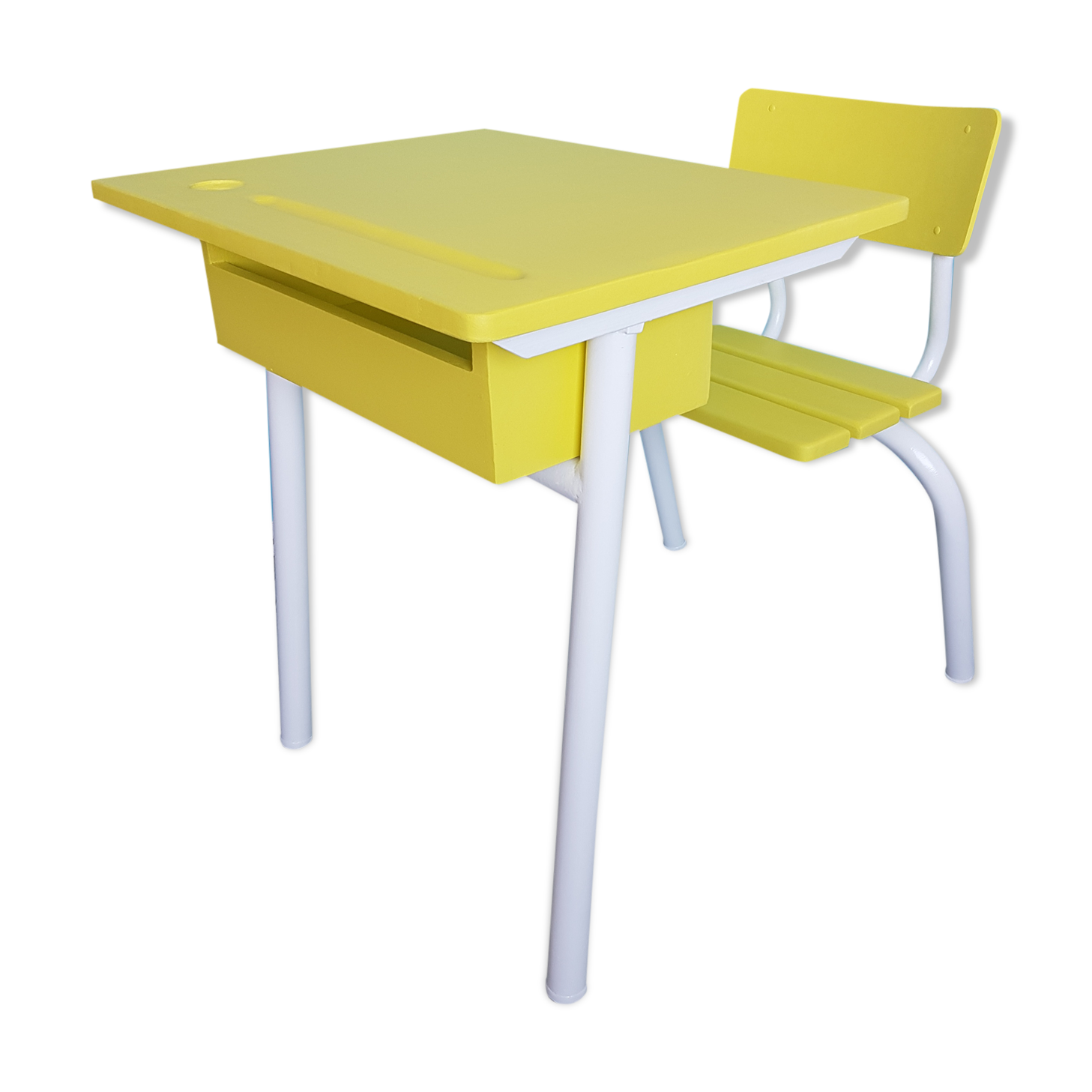 Bureau enfant vintage rénové