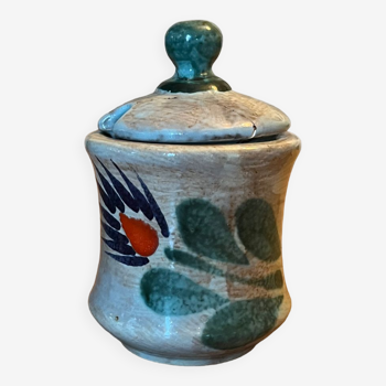 Ceramic pot of St Clement