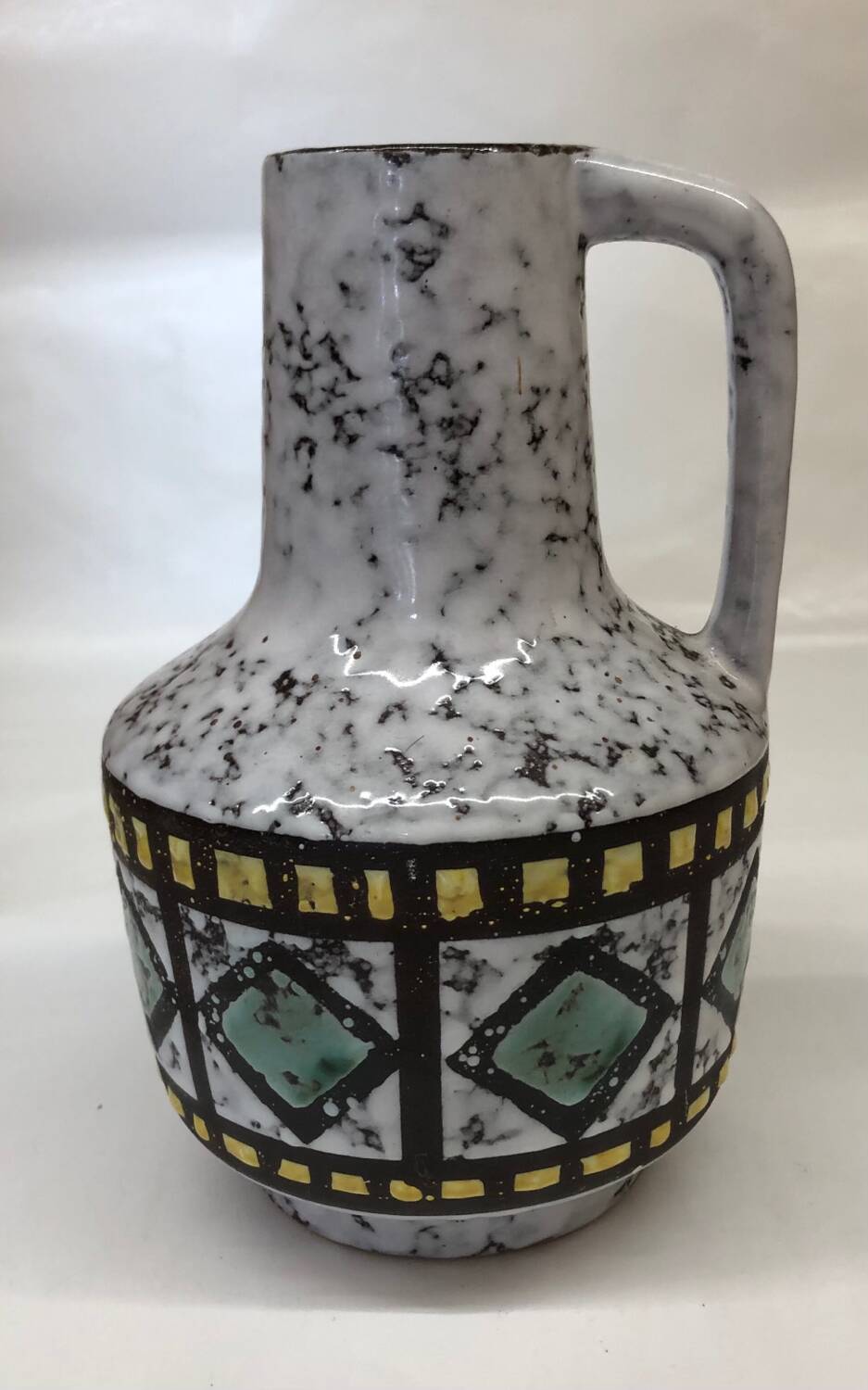 Vase en céramique par VEB Haldensleben modèle 4073