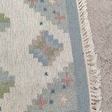 Carpets made of flat wool weaving, Swedish