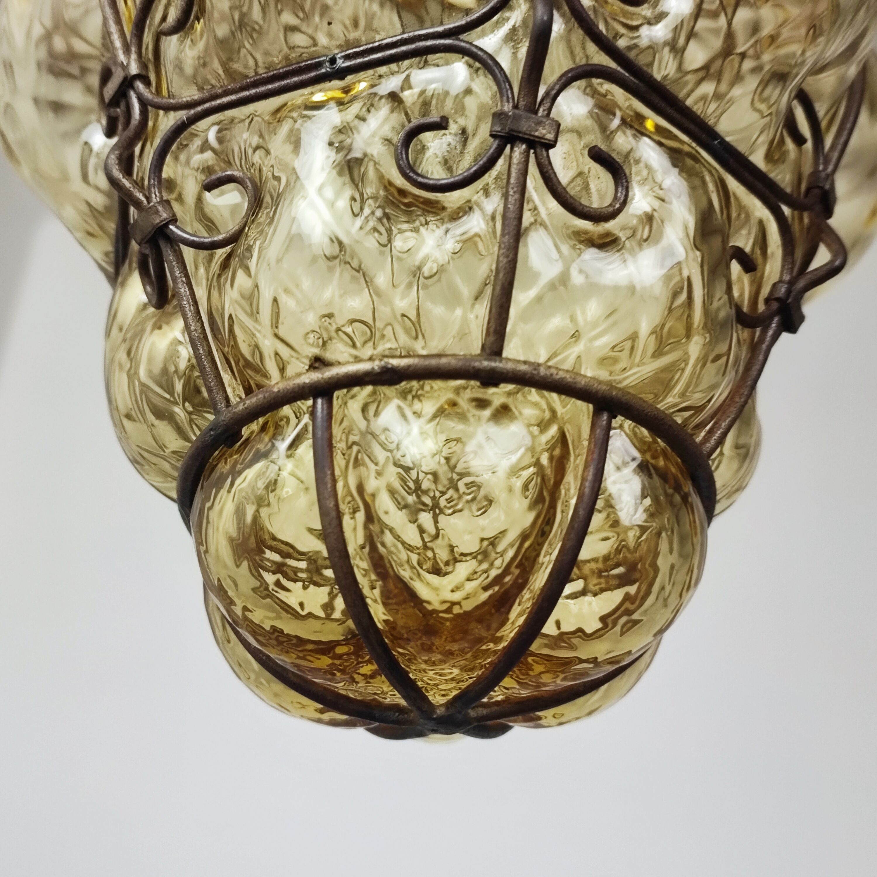 Venetian blown glass suspension