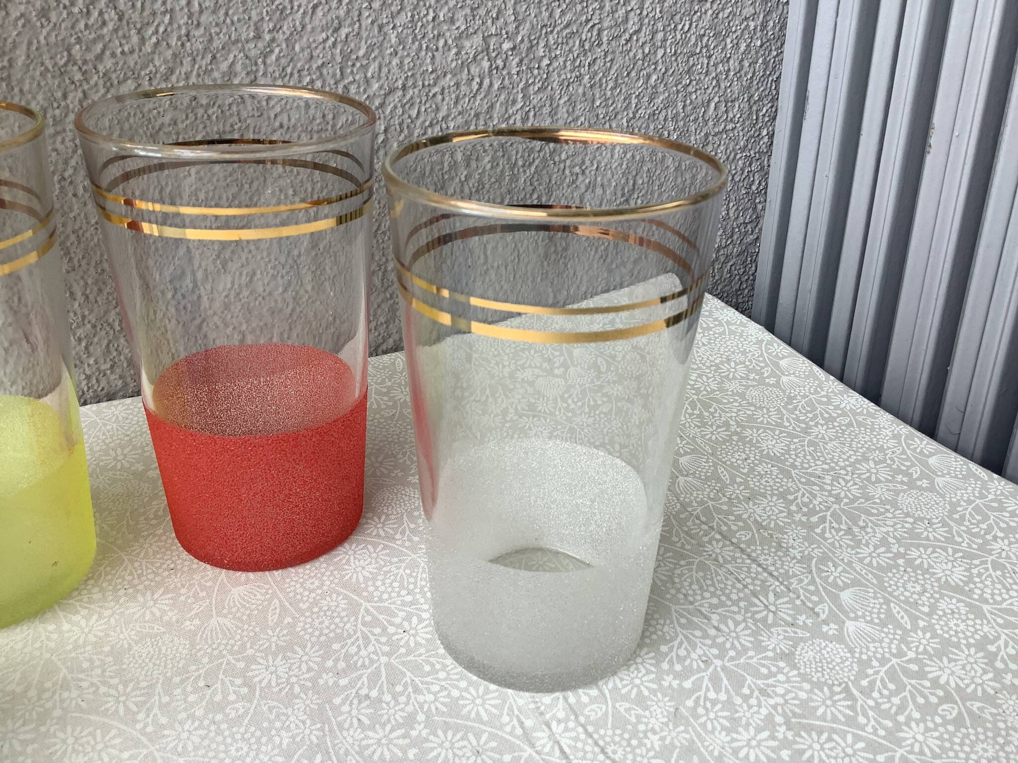 Vintage granite glasses 40'/50'