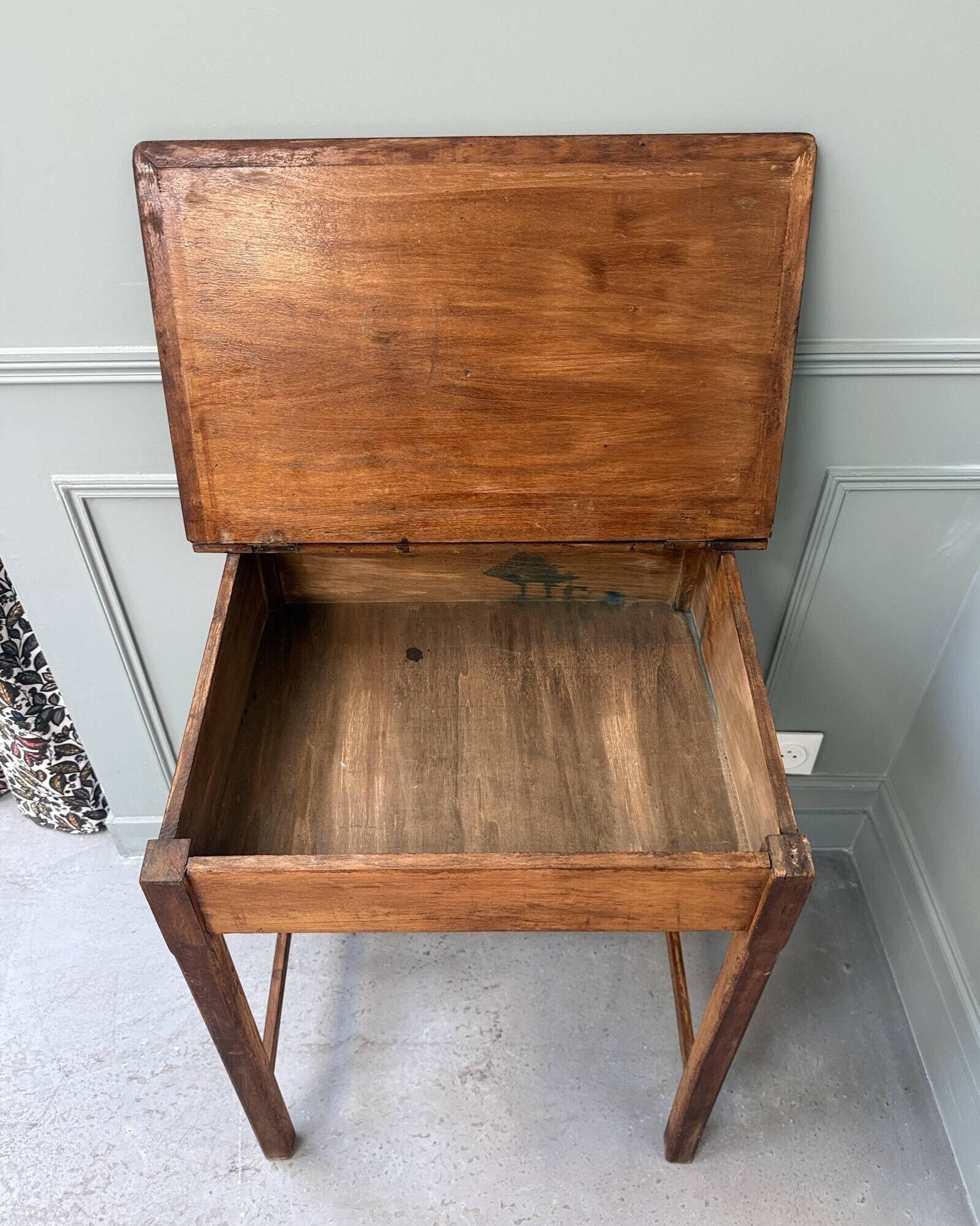 Antique wooden desk for children (renovated)