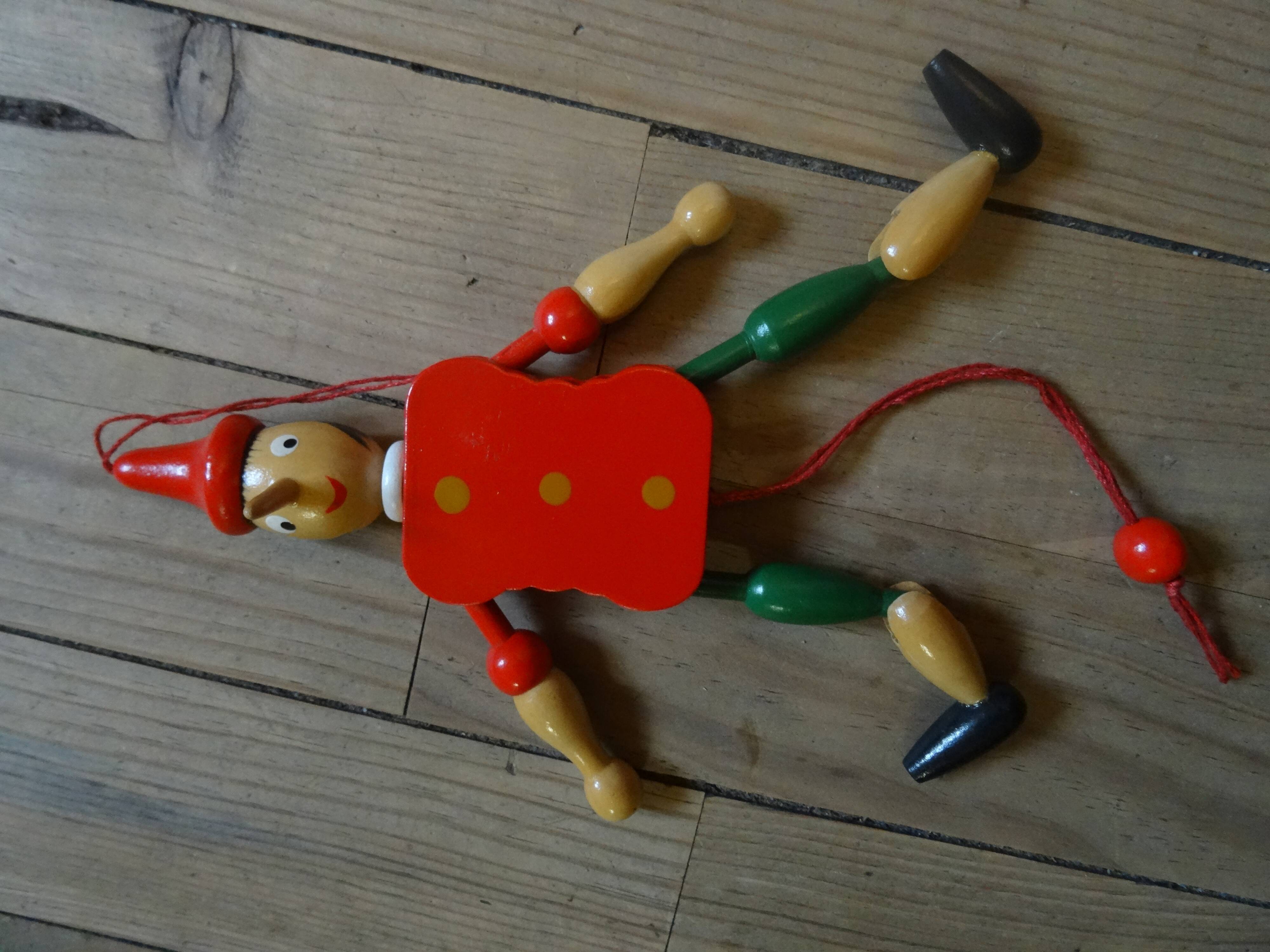 Jouet en bois articulé Pinocchio