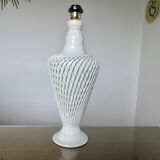 Impressive Italian lamp in woven white ceramic, 1970s.