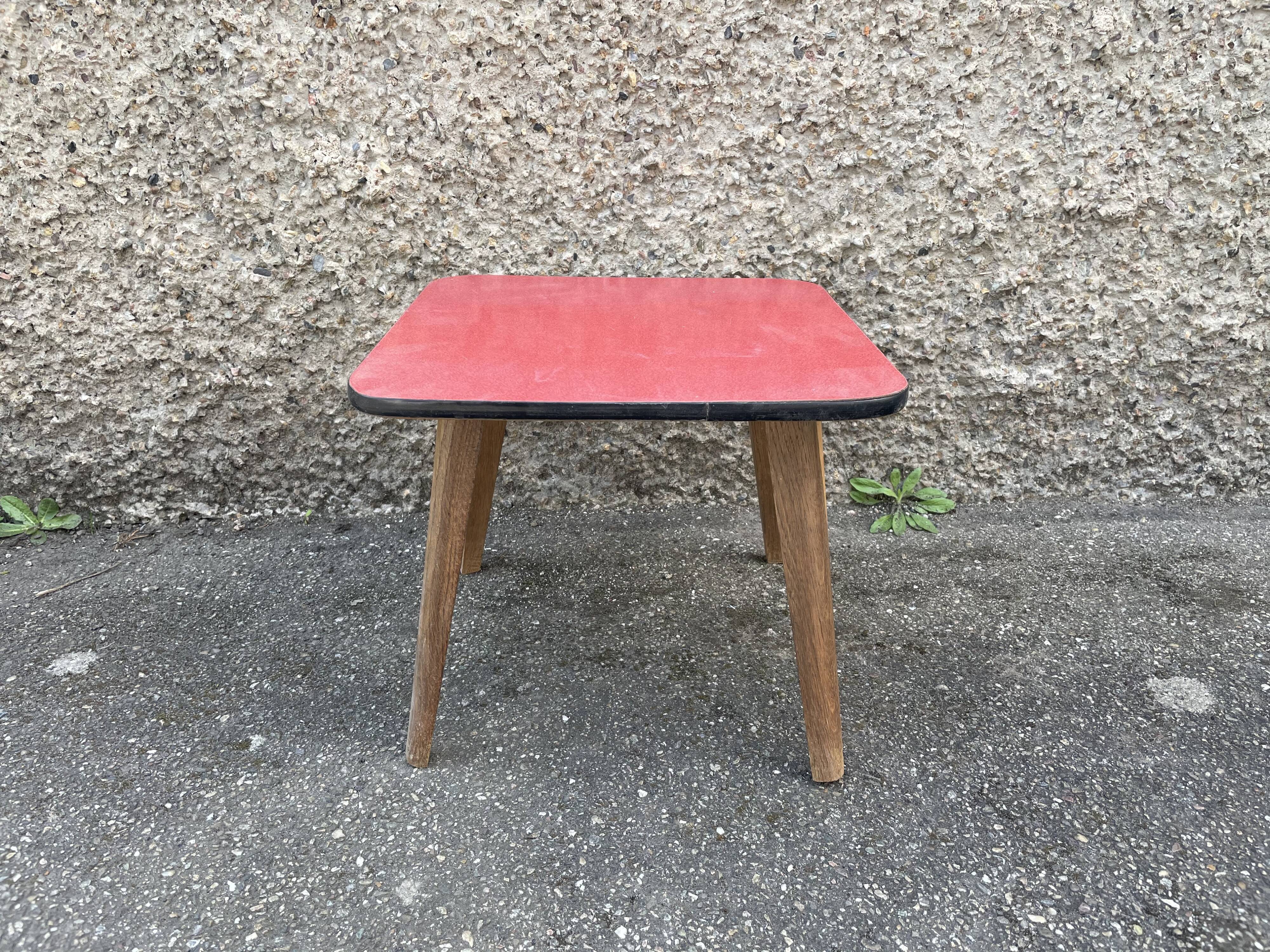 Guéridon petite table basse carré formica marbre rouge porte plante midcentury 1950 ancien vintage