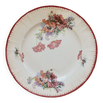 Polychrome ironstone plate from Saint-Amand and Hamage, Poppies model.
