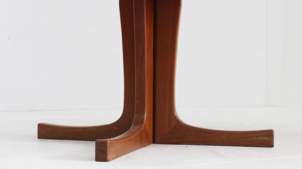 Table à manger ronde extensible danoise vintage des années 1960