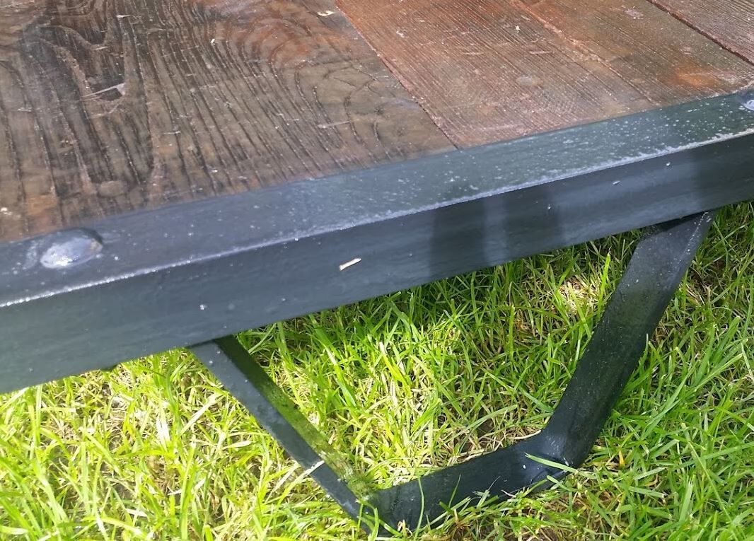 Table basse Palette industrielle SNCF années 50 acier et bois Vintage