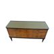 Commode en acajou plaqué avec plateau en verre vert, années 1950