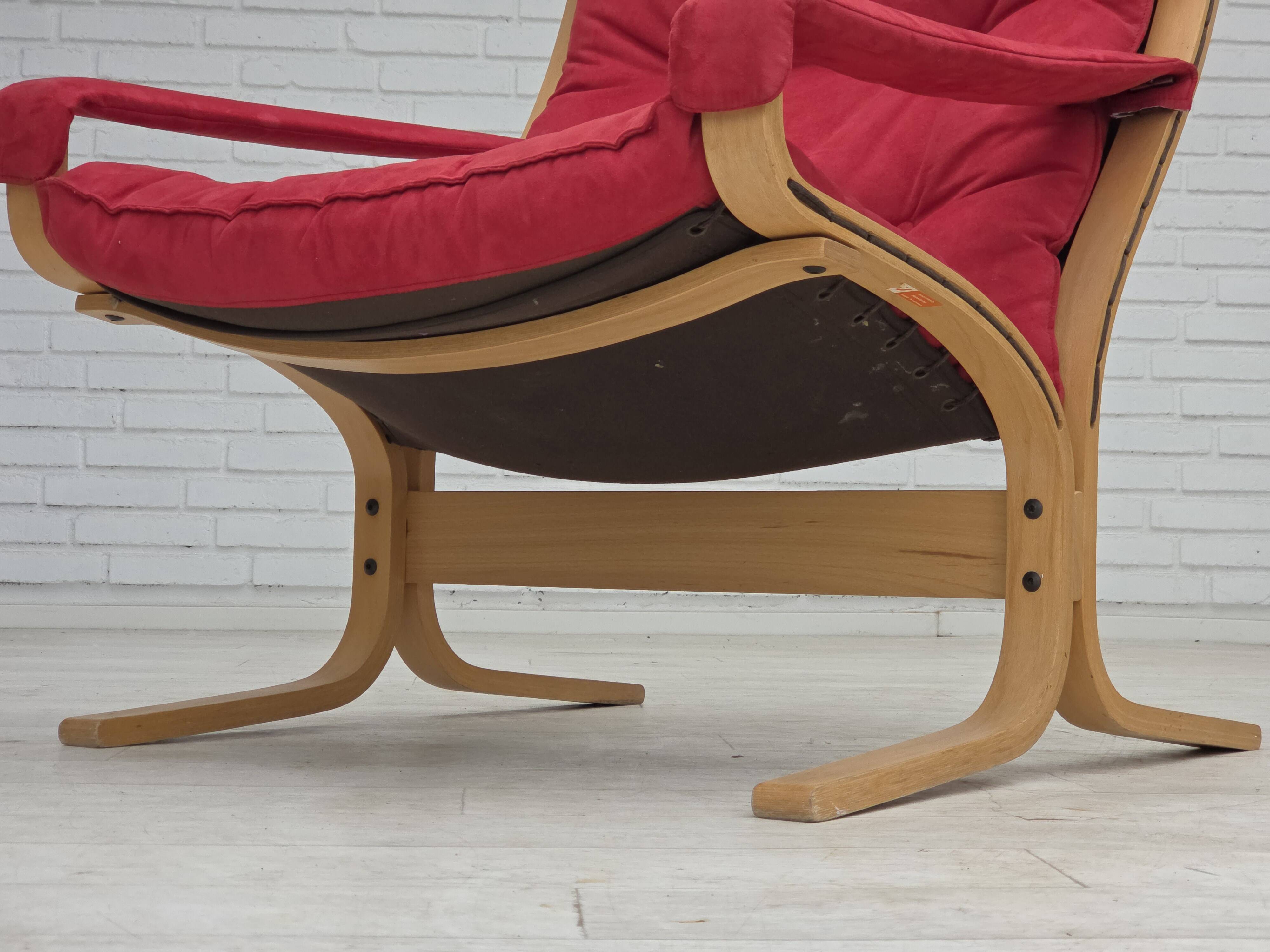 1970s, Norwegian design by Ingmar Relling, model "Siesta", set of 2 chairs.