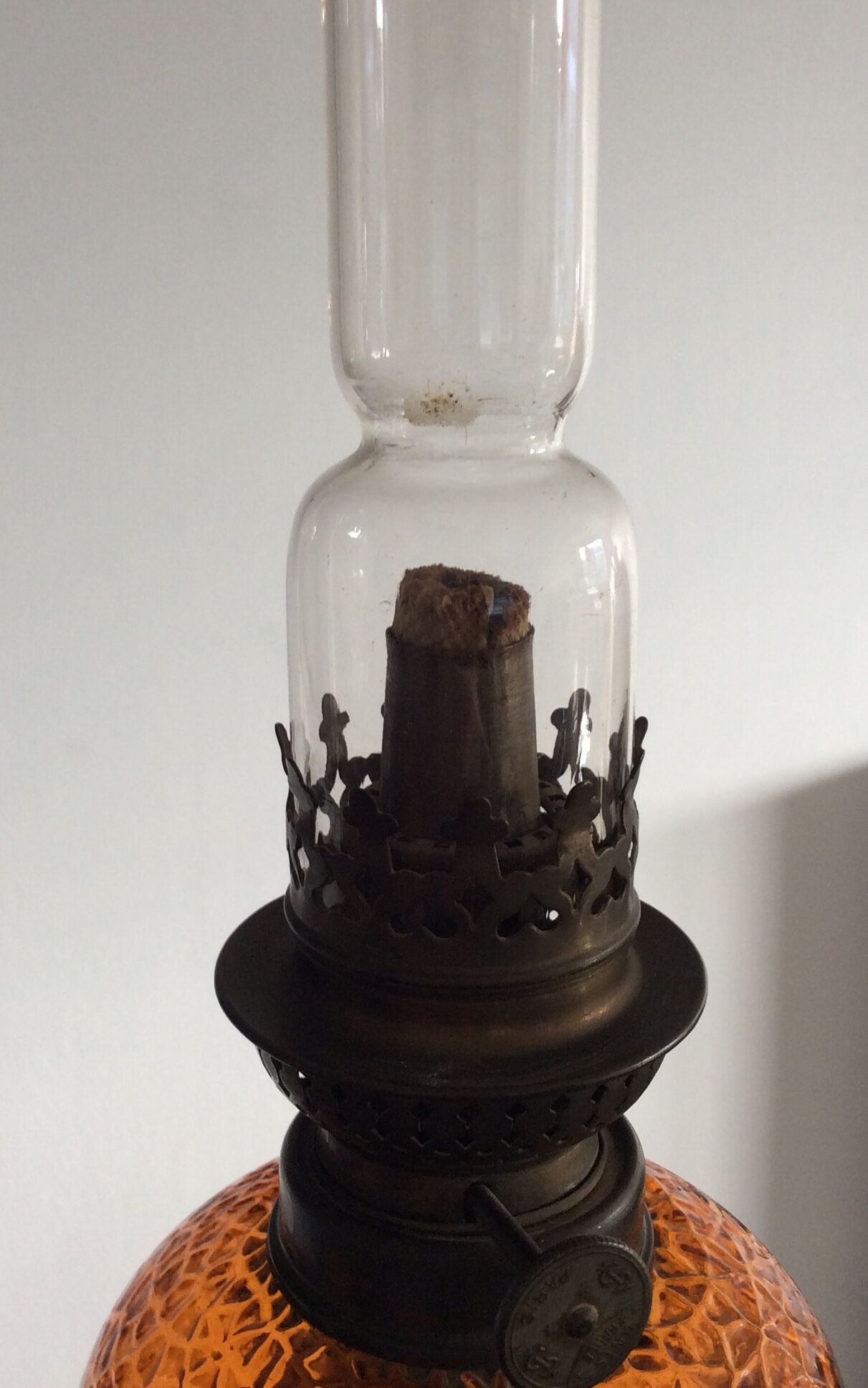 Kerosene lamp United France Paris in copper and glass