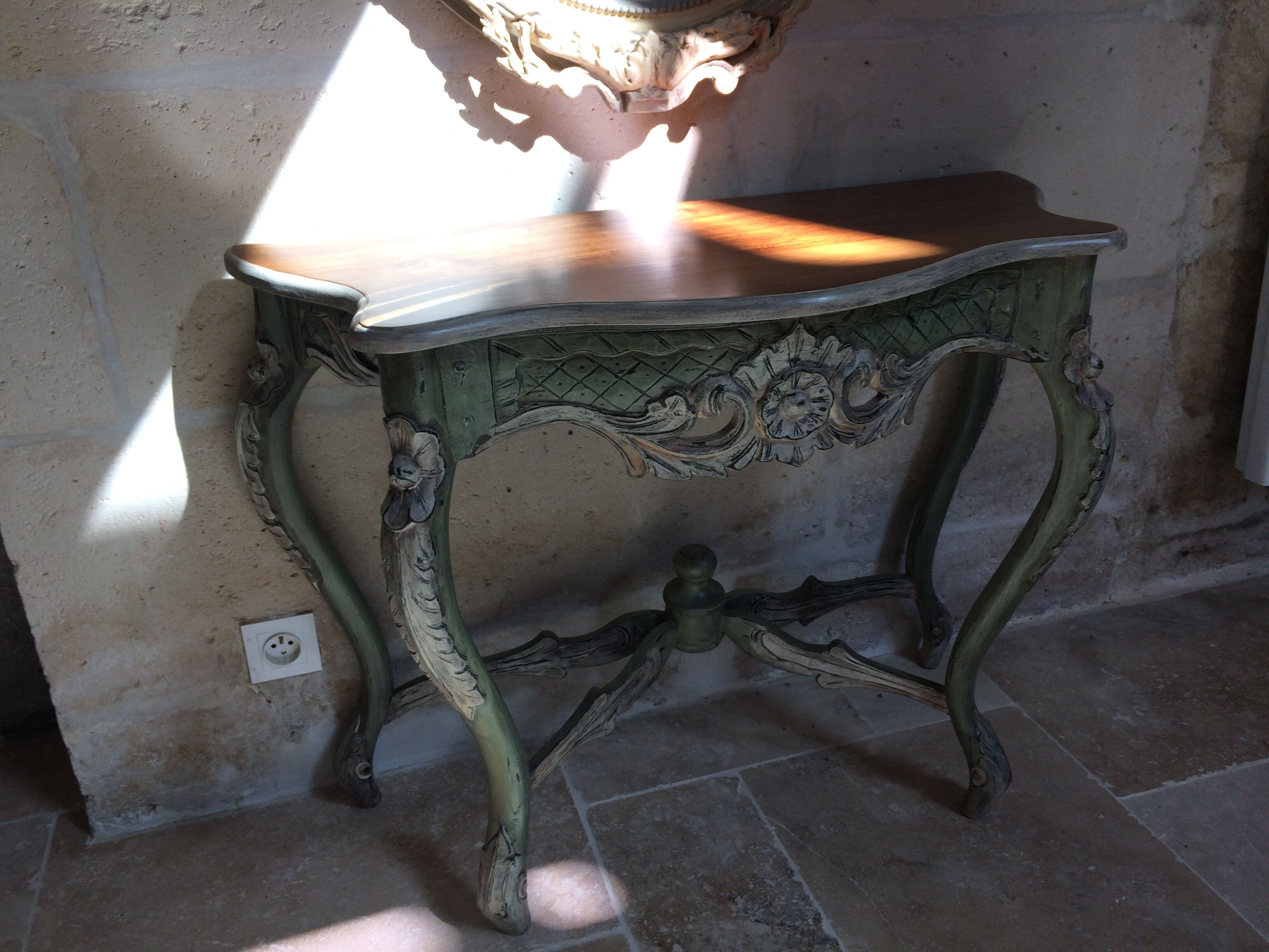 Louis XV-style console