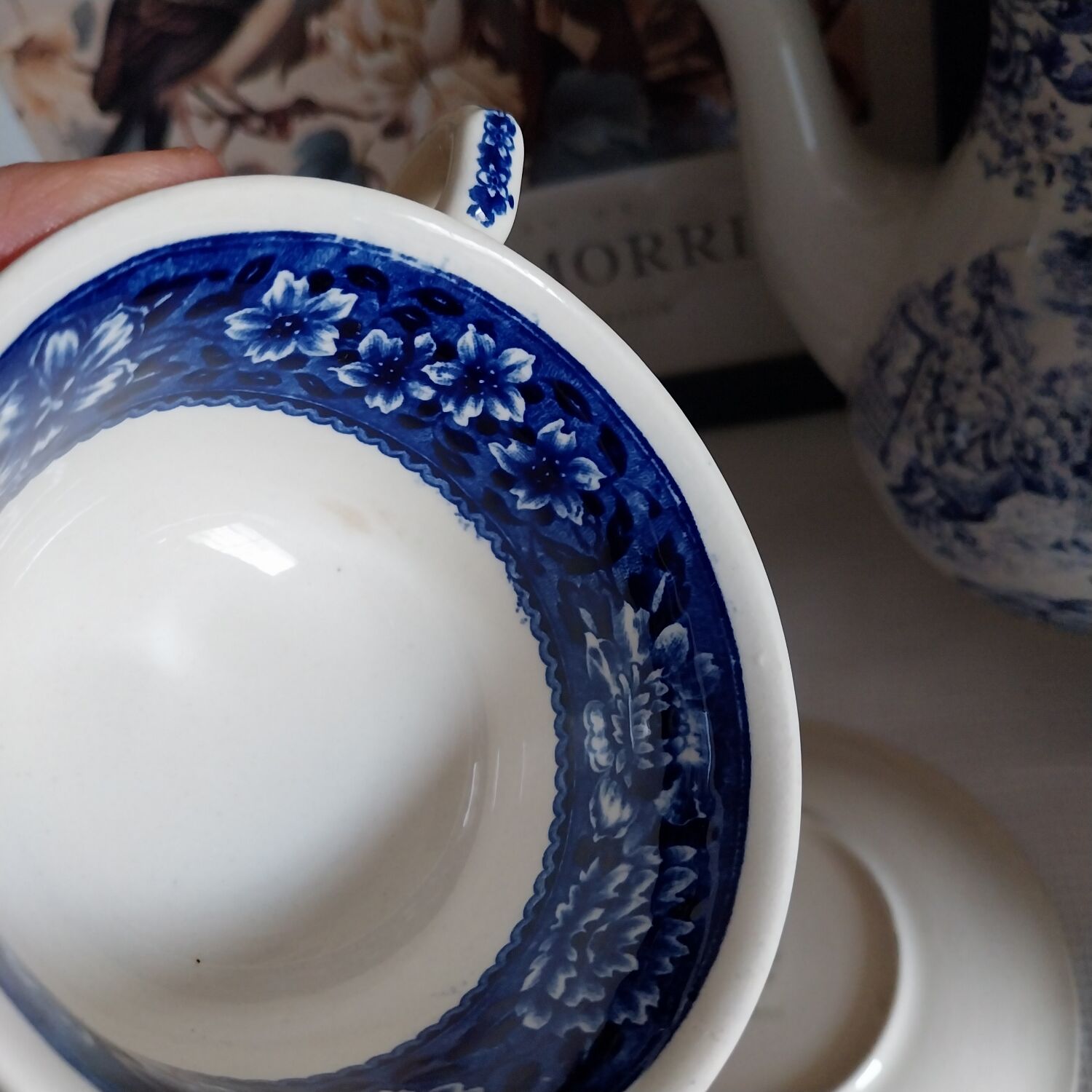 Cups and saucers Villeroy & Boch model Rusticana