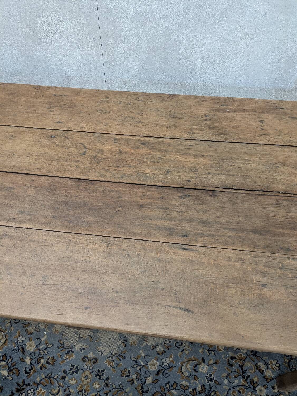 Farmhouse table