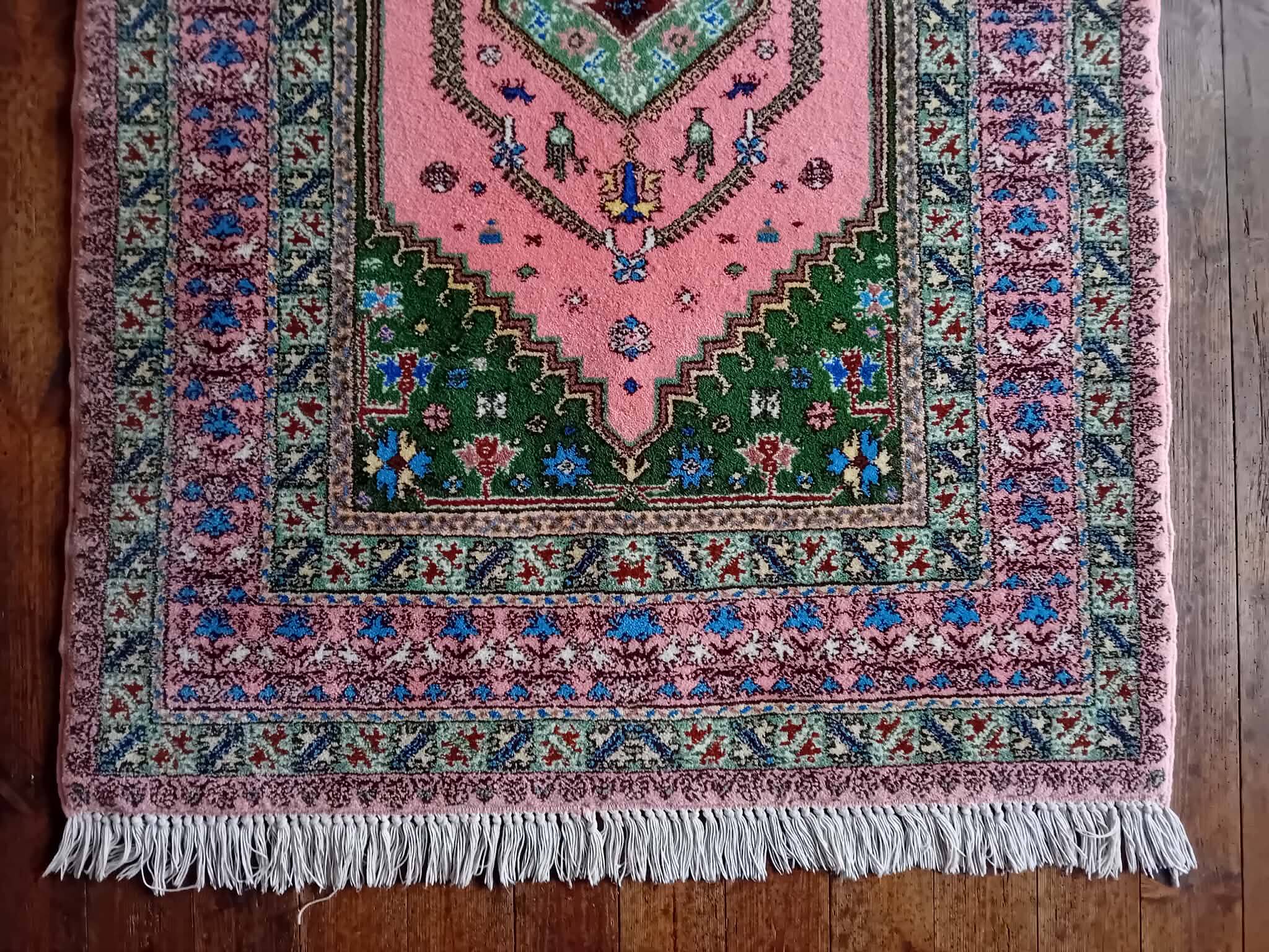 Handmade Berber rug Rabat 178x120cm