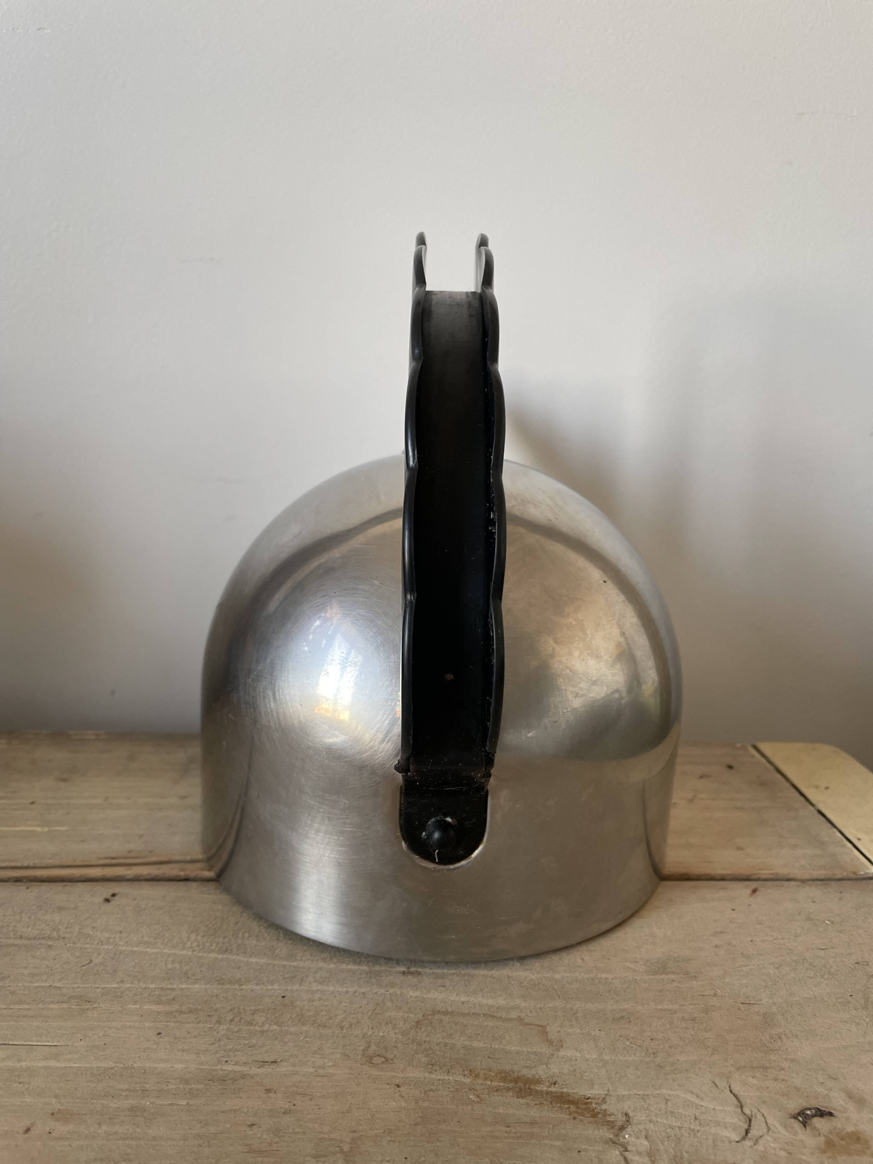 Richard Sapper Alessi kettle 1983