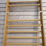 Gymnastics espalier in solid elm
